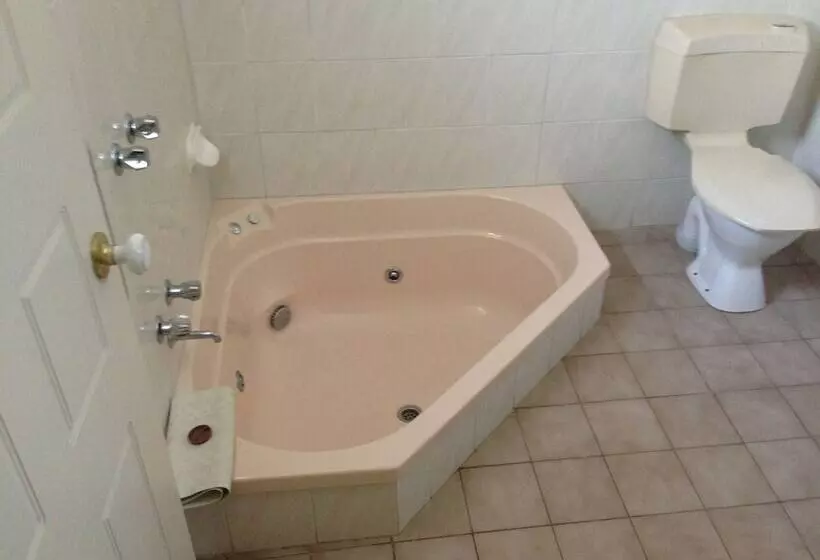 בית מלון כפרי Nunawading Motor Inn