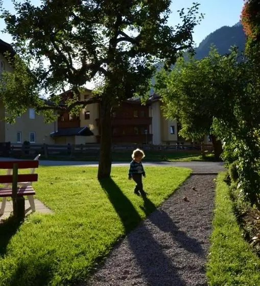 ホテル Pension Strolz