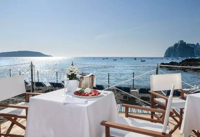 ホテル Punta Molino Beach Resort And Thermal Spa