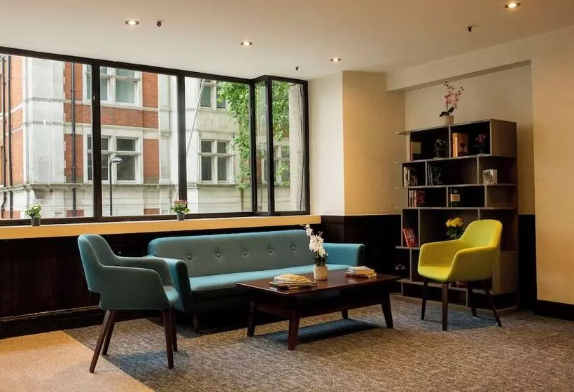 ホテル St Giles London – A St Giles