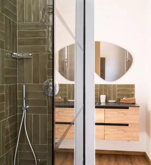 Отель Villa Edera & La Torretta