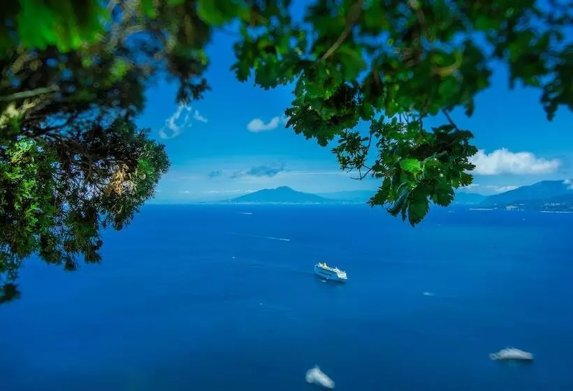 Szálloda Caesar Augustus