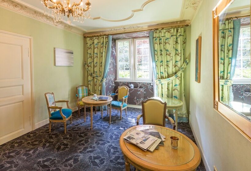 هتل Hostellerie De La Pommeraie By Popinns