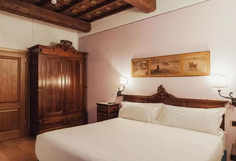 هتل Ii Guelfo Bianco