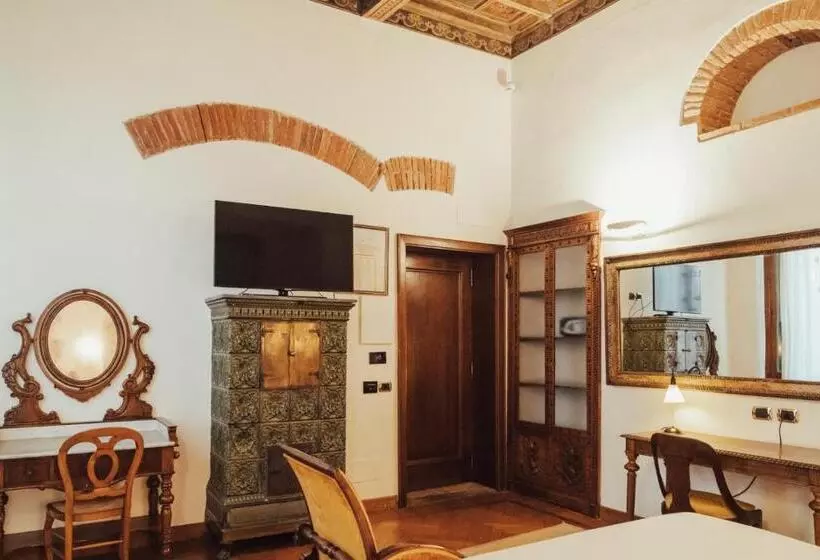 هتل Ii Guelfo Bianco