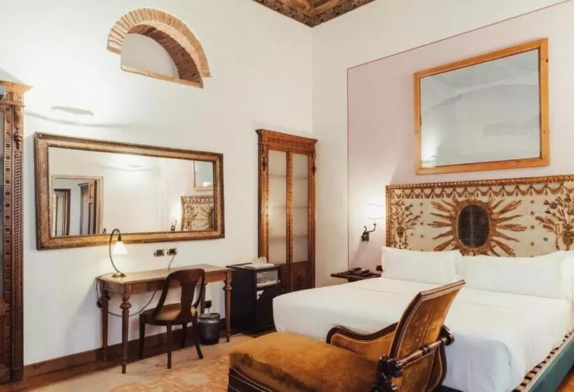 هتل Ii Guelfo Bianco