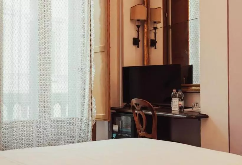 هتل Ii Guelfo Bianco