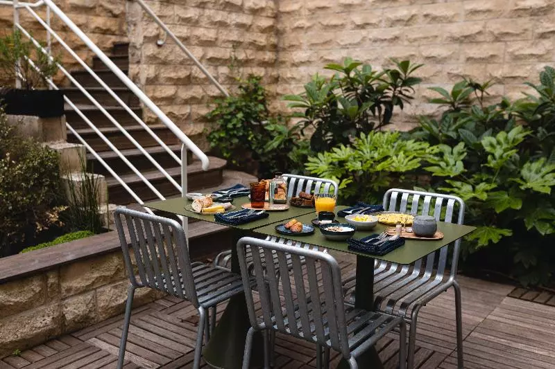 ホテル Hôtel Rosalie