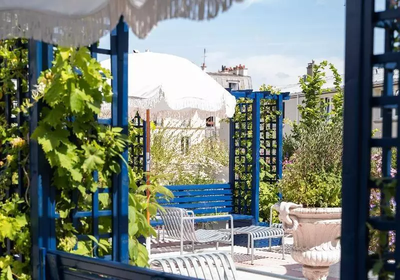 ホテル Hôtel Rosalie