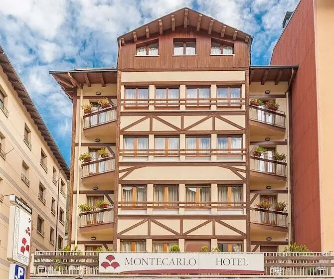 酒店 Montecarlo