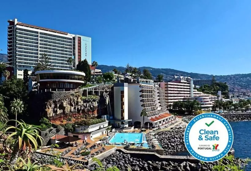 ホテル Pestana Carlton Madeira Ocean Resort