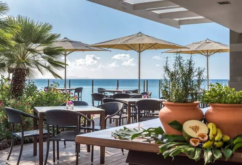 ホテル Pestana Carlton Madeira Ocean Resort