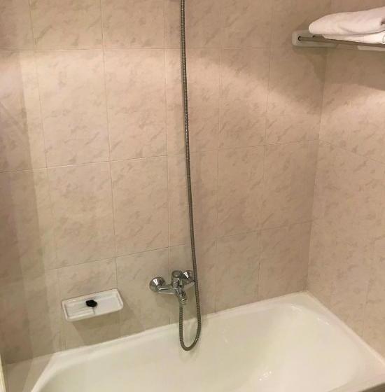 هتل Roc Del Castell