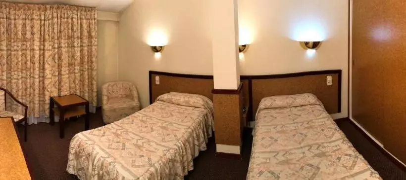 هتل Roc Del Castell