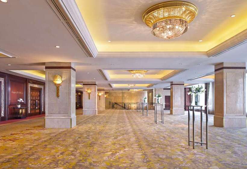 فندق Shangrila Jakarta