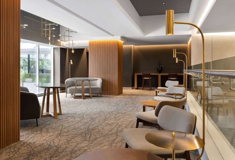 هتل Wyndham Garden Guatemala City