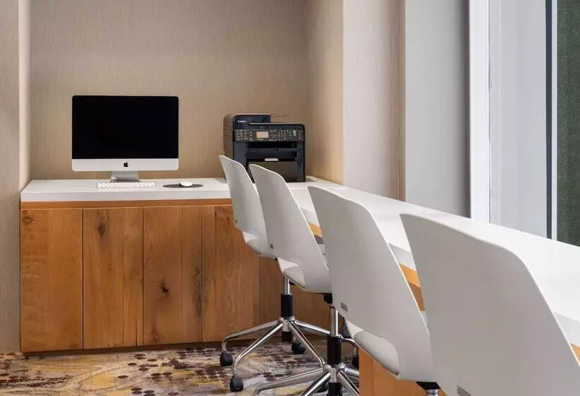 هتل Wyndham Garden Guatemala City