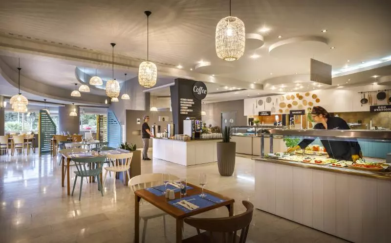 Miramar Sunny Hotel By Valamar