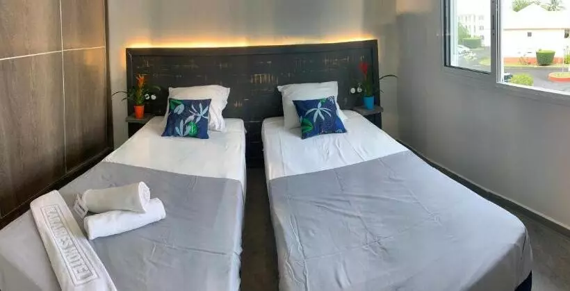 استراحتگاه Karaibes Residence