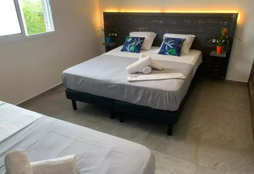 استراحتگاه Karaibes Residence