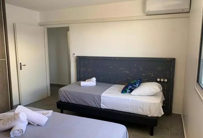 استراحتگاه Karaibes Residence