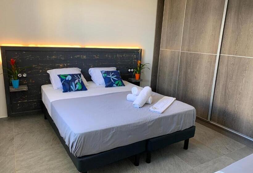 استراحتگاه Karaibes Residence