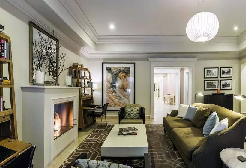 The Sebel Melbourne Flinders Lane