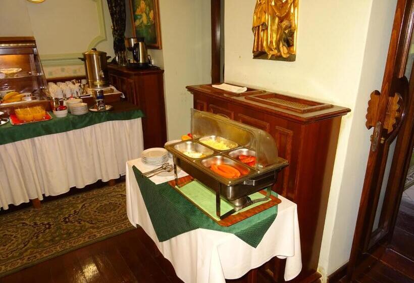 Garni  Hotel Barbakan