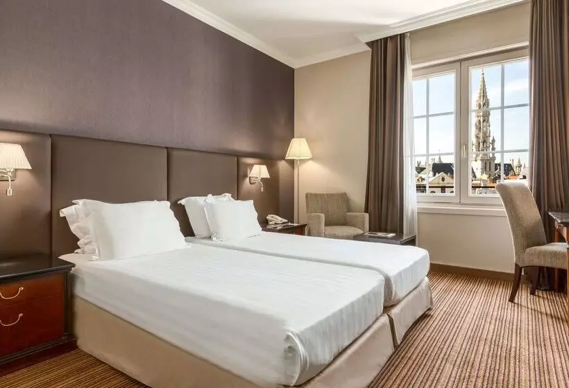 בית מלון כפרי NH Brussels Carrefour De L’europe