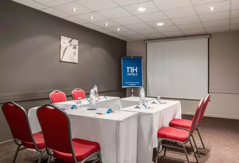 בית מלון כפרי NH Brussels Carrefour De L’europe