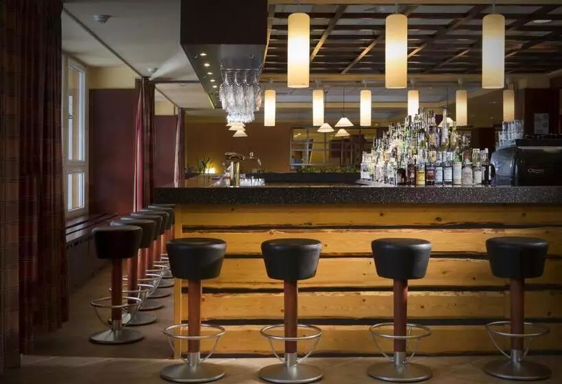 בית מלון כפרי Orea Resort Sklář Harrachov