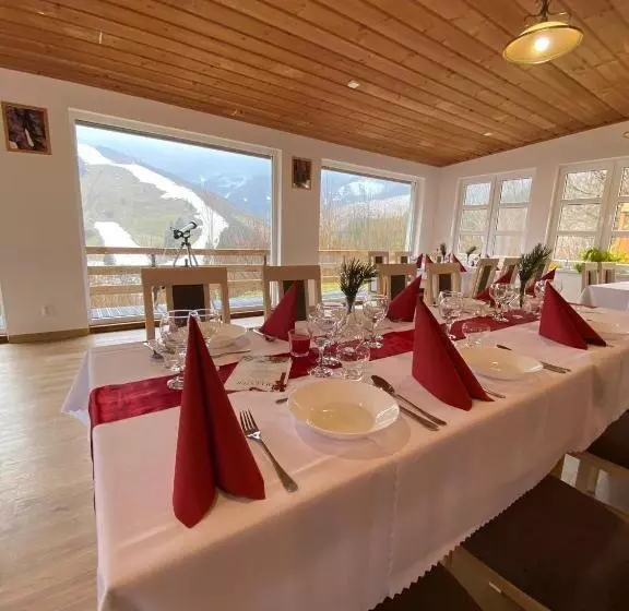 Szálloda Pod Sokolím