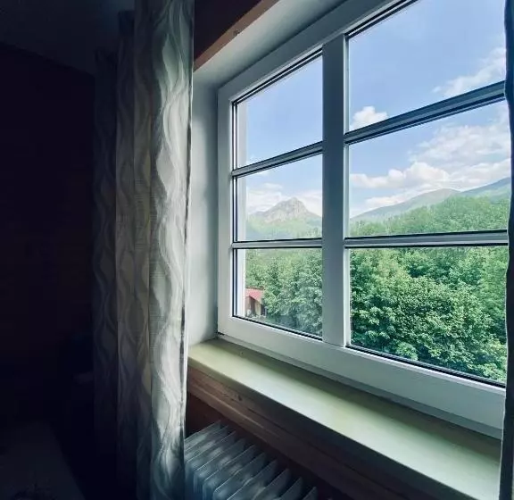 Szálloda Pod Sokolím