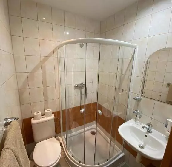 Szálloda Pod Sokolím