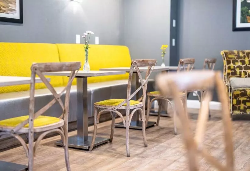 酒店 Best Western Plus Dixon Davis