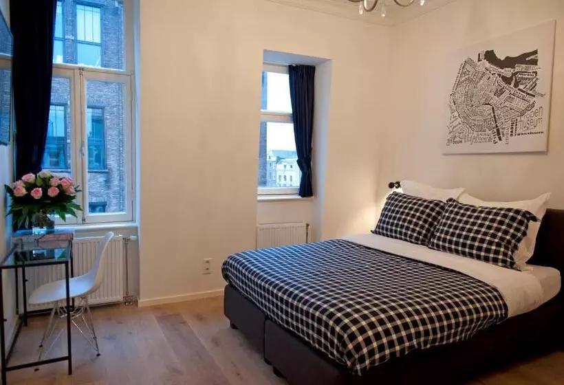 호텔 Amsterdam Rembrandt Square City Center