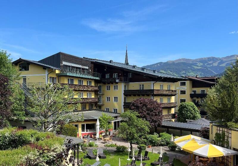 هتل Der Schutthof