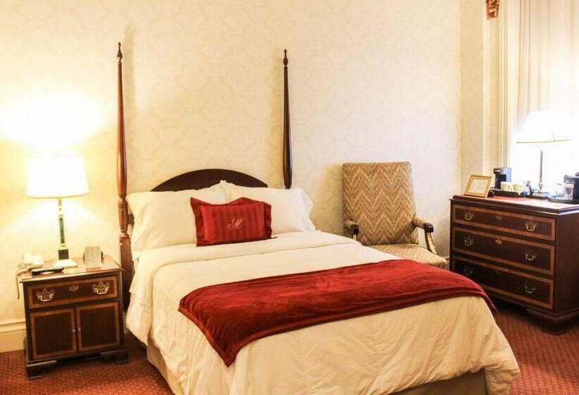 Отель General Morgan Inn