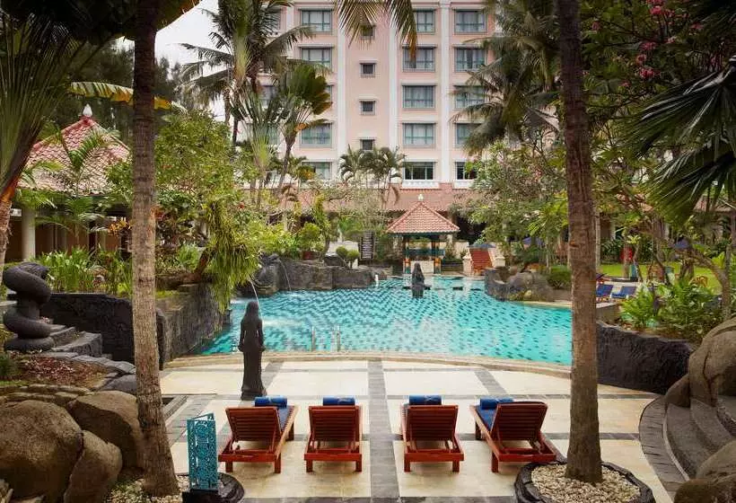 هتل Melia Purosani Yogyakarta