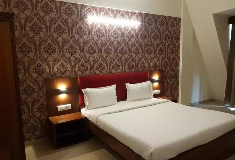 בית מלון כפרי Mist Rainbow Resort