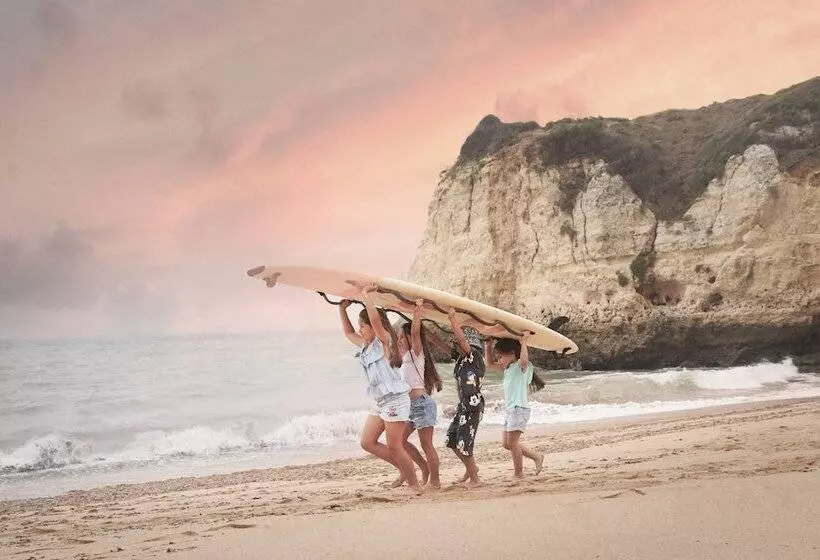 Отель Vila Vita Parc