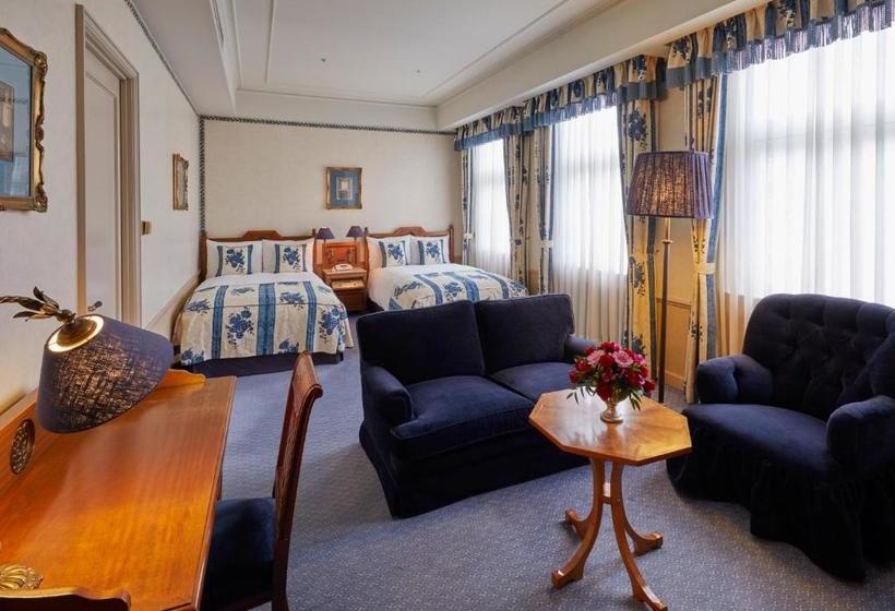 فندق Europe Huis Ten Bosch