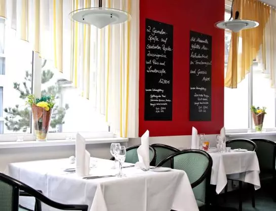 Wald- & Sporthotel Weinböhla