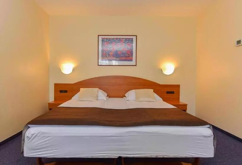 هتل Alka Boutique Apartments & Spa