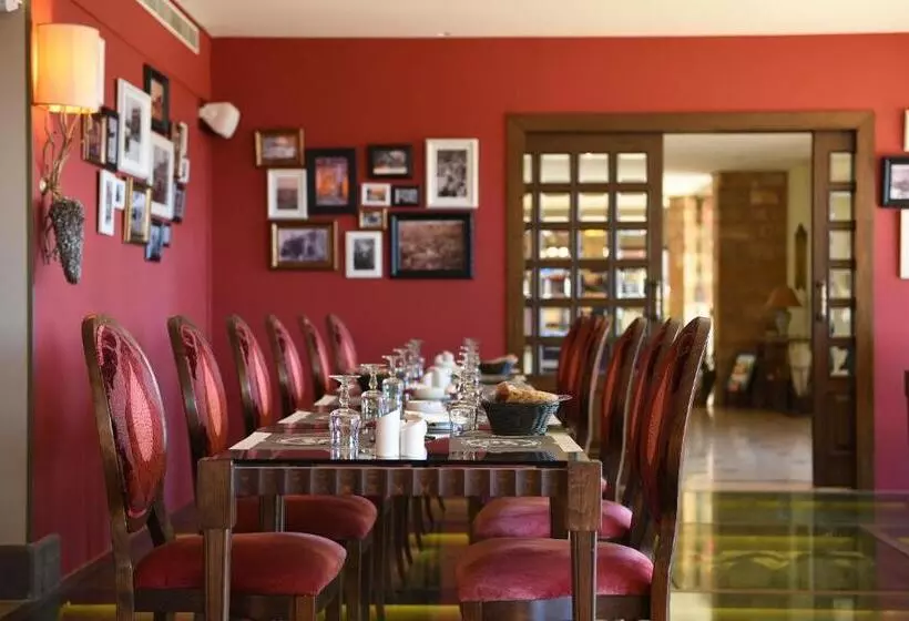 هتل Byblos Sur Mer