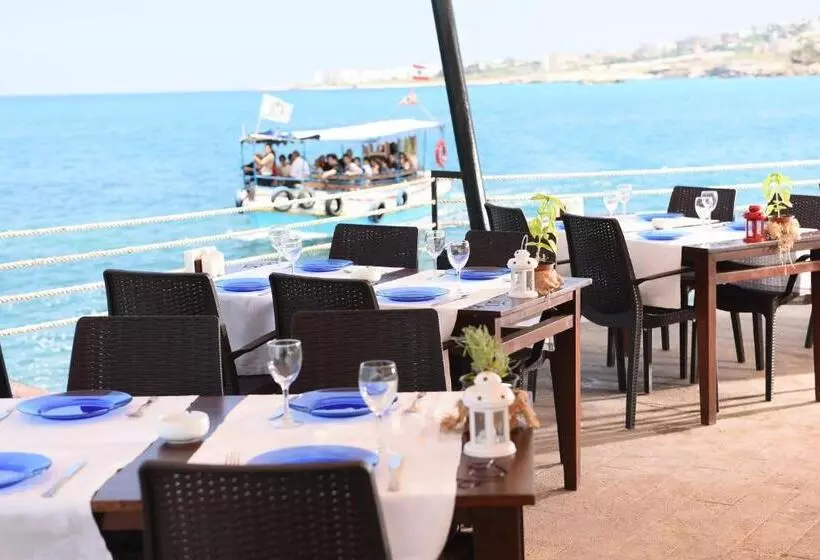 هتل Byblos Sur Mer