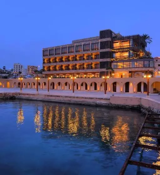 هتل Byblos Sur Mer