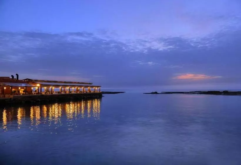 هتل Byblos Sur Mer