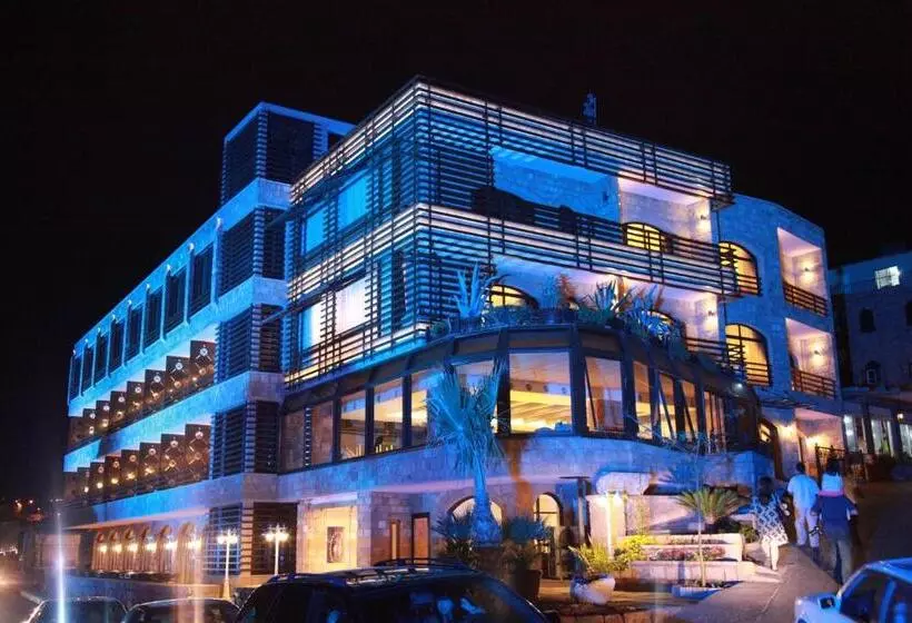 هتل Byblos Sur Mer