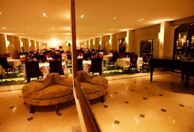 هتل Byblos Sur Mer